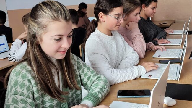 Digital Education Centres in the Republic of Moldova