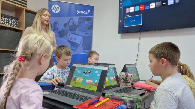 Digital Community Hub serbia