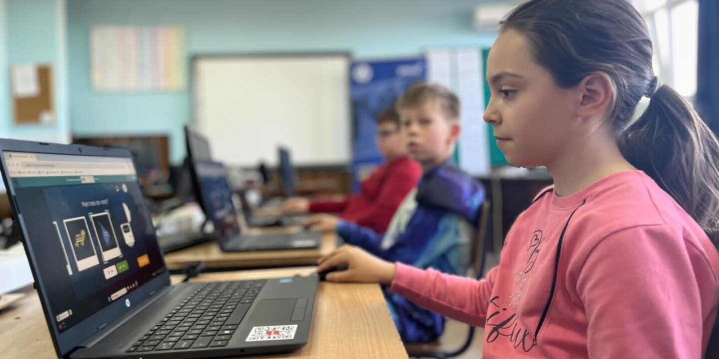 ymca serbia mobile digital hub