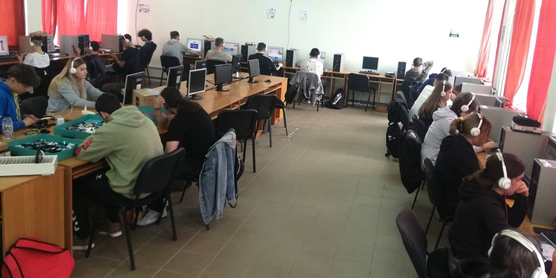 YMCA Romania and HP 4 web