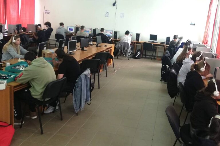 YMCA Romania and HP 4 web