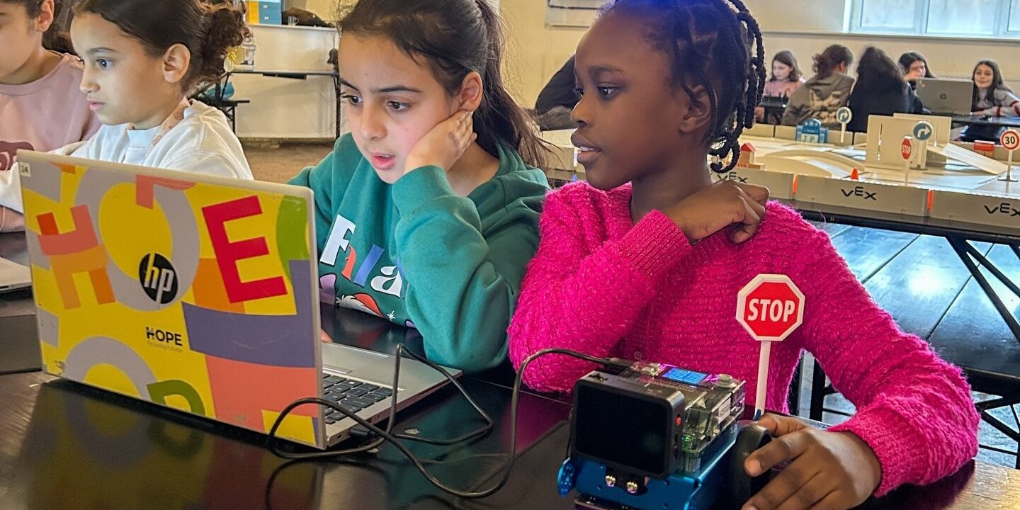 Digital Hub in Action VEX Robotics Belgian National Championship (2)