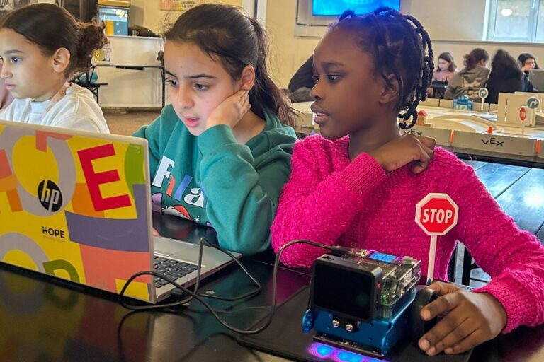 Digital Hub in Action VEX Robotics Belgian National Championship (2)