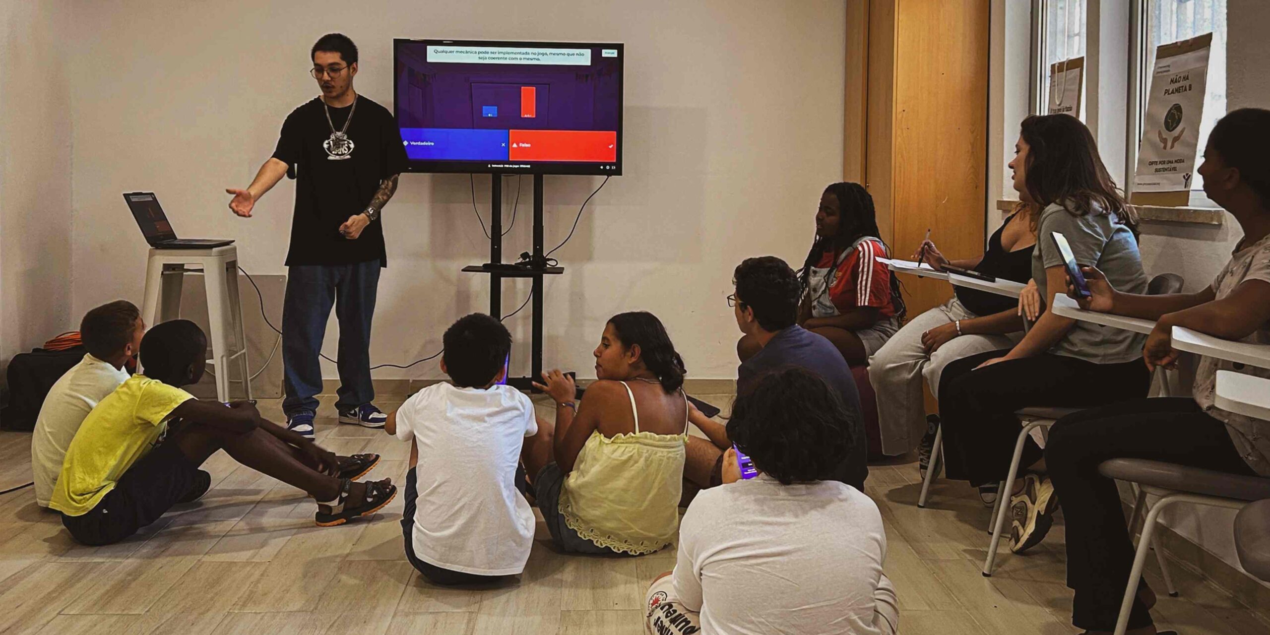 HP-YMCA Gaming Garage Setubal